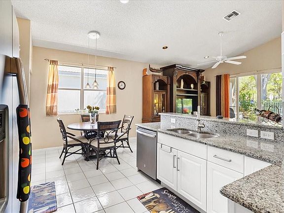 3rd image of 6170 Swans Terrace