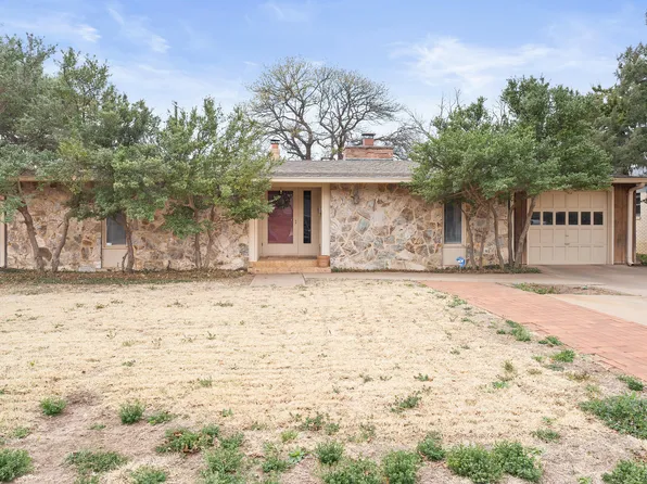 3203 26th St, Lubbock, TX 79410