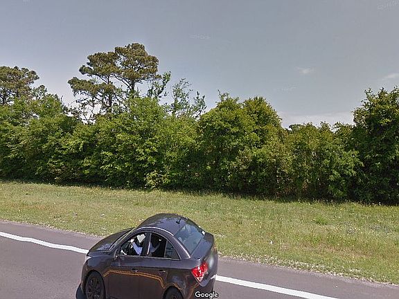 2nd image of 702 Highway 58 Cpe