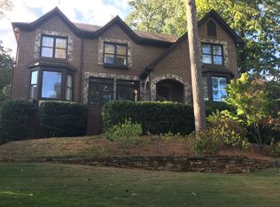 2908 Virginia Rd, Mountain Brook, AL 35223
