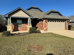 210 Mountain Laurel Way, Noble, OK 73068