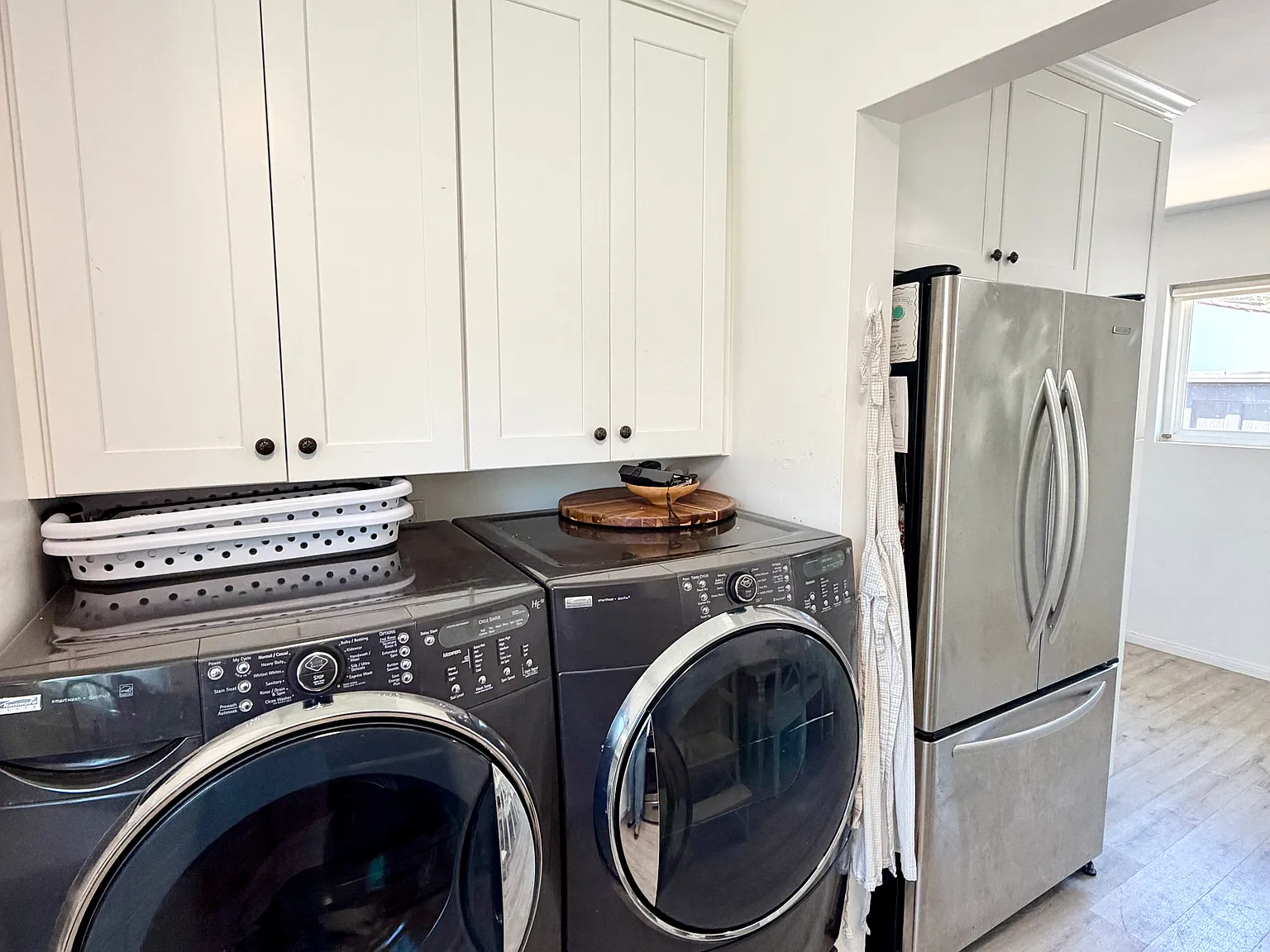 2 bed, 1100 sqft, $3,750 — Photo 3