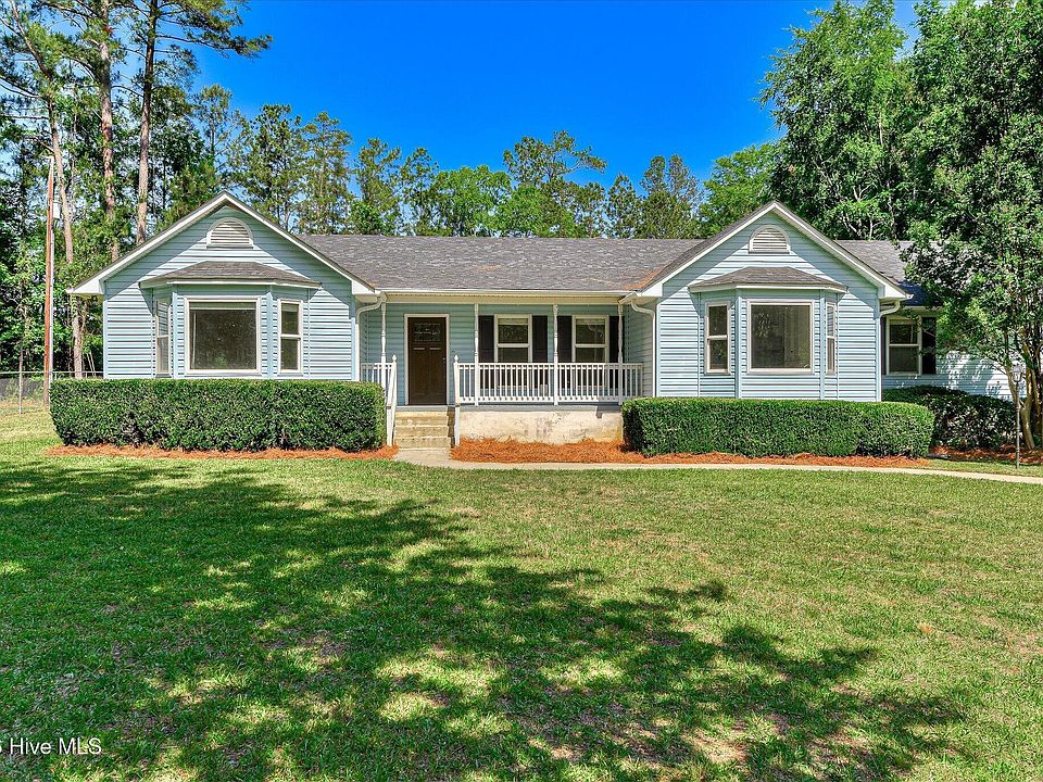 1st image of 206 Dogwood Lane