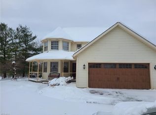 7608 Lewis Rd, Olmsted Township, OH 44138