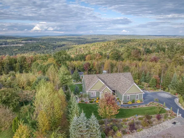 62 Popple Road, New Boston, NH 03070