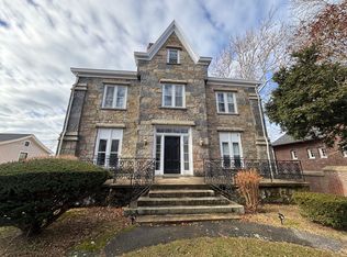 (Undisclosed Address), Newport, RI 02840