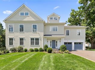 28 Long Lots Rd, Westport, CT 06880