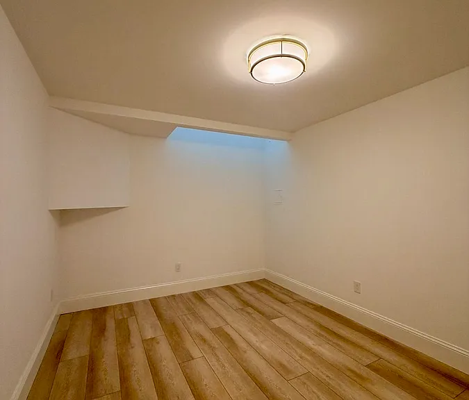 1249 Kearny St — Photo 3