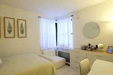 Rented by Sotheby's International Realty