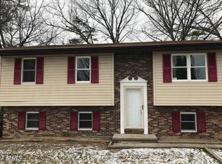 7782 Catherine Ave, Pasadena, MD