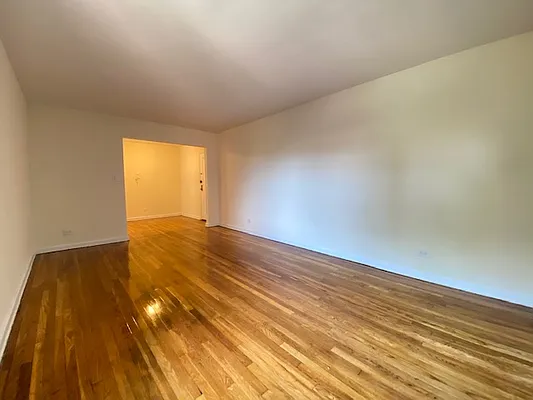 Rented by Queens Apartments Realty LLC | media 5