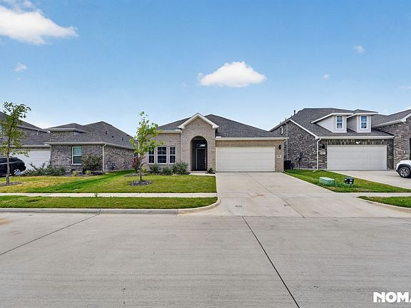 2nd image of 626 Cari Ln