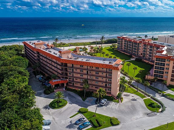 Home For Sale In San Remo