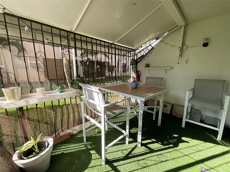 820 NW 87th Ave #114 — Photo 37