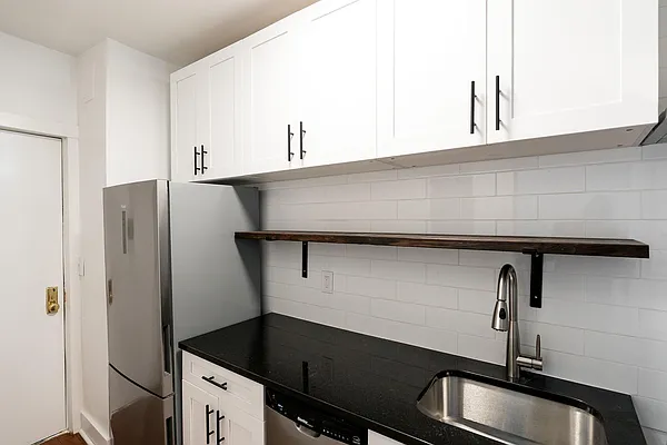 Rented by Shamco Management Corp | media 13