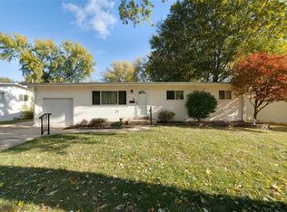 2645 Mockingbird Ln, Florissant, MO