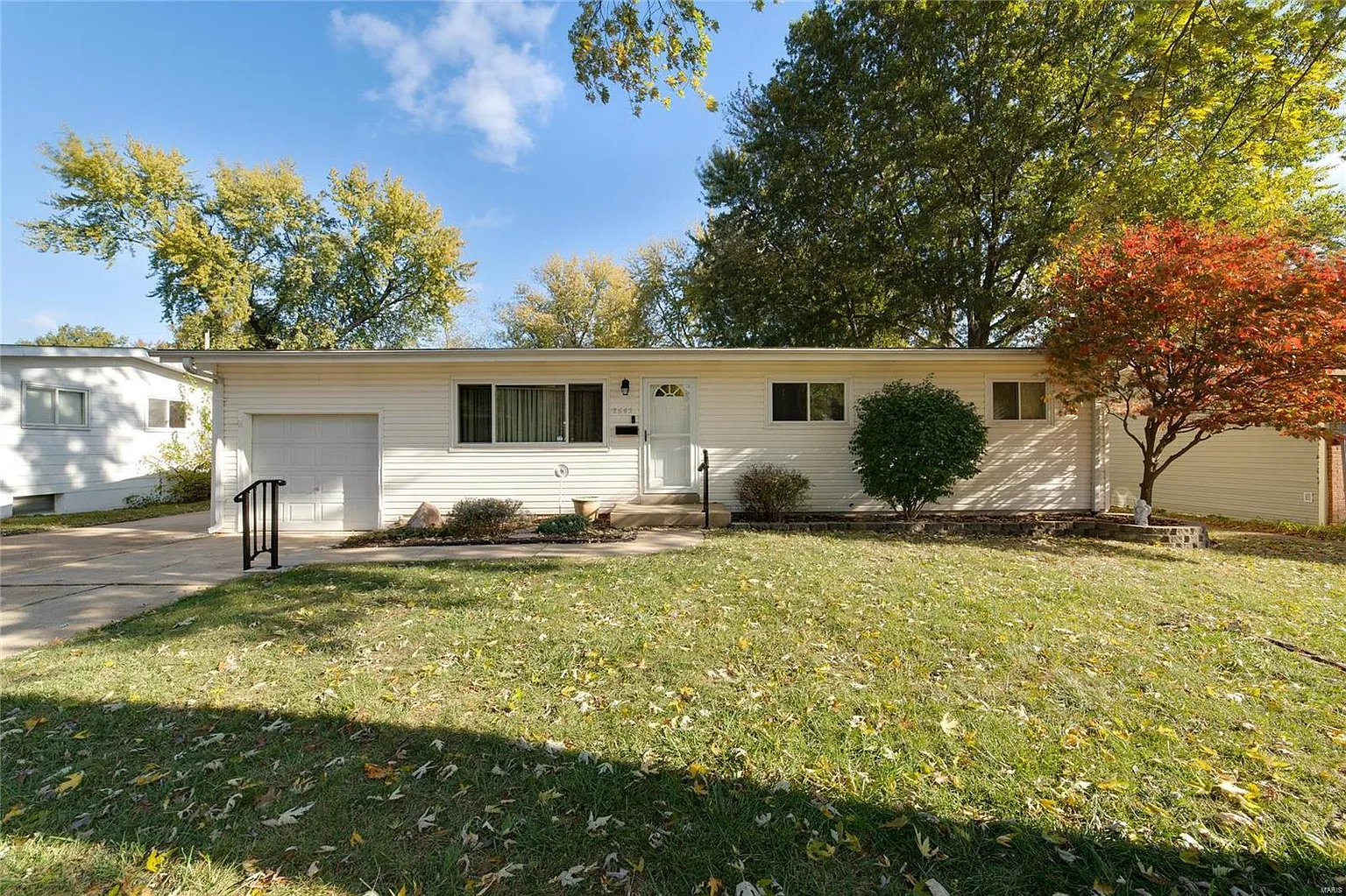 2645 Mockingbird Ln photo 1