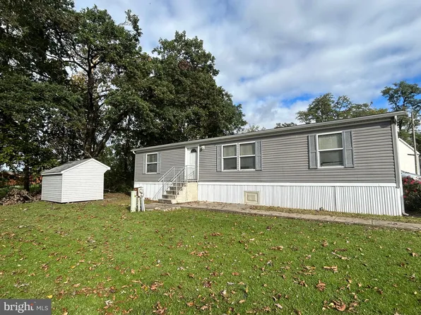 14 Oak Knoll Est, Elizabethtown, PA 17022