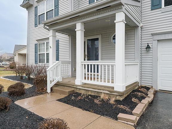 3rd image of 6389 Andrews Dr W