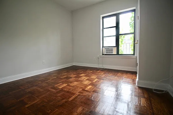 Rented by Maz Group NY | media 42