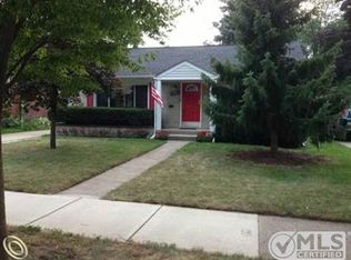 23211 Republic Ave, Oak Park, MI 48237