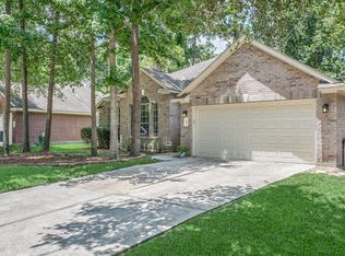 86 Drifting Shadows Cir, Conroe, TX 77385