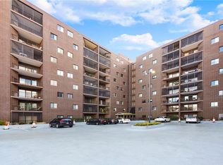 5600 Munhall Rd APT 709, Pittsburgh, PA 15217
