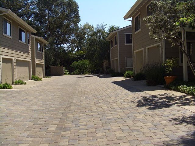 Lovely Townhouse Units