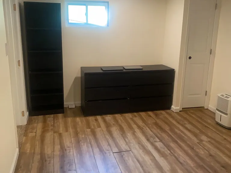 6215 Auth Rd — Photo 23