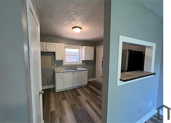 2 bed, 750 sqft, $1,725 — Photo 3
