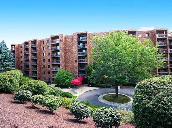 1500 Cochran Rd APT 709, Pittsburgh, PA 15243
