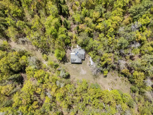 174 Moon Line Rd N, Trent Lakes, ON K0M 1A0