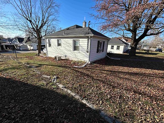2nd image of 1309 Weed Ln