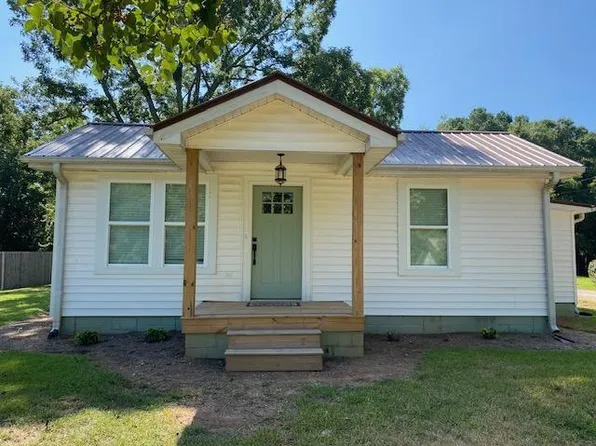 5919 River Rd, Flowery Branch, GA 30542