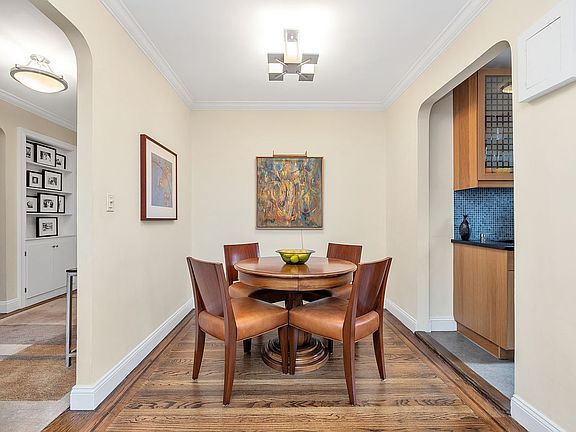 3rd image of 49 W 96th St APT 3B