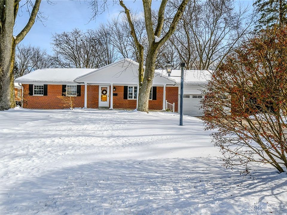 1st image of 4048 Locustwood Dr