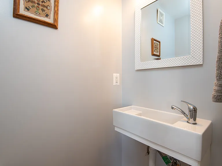 23 Todd Pl NE #2 — Photo 7