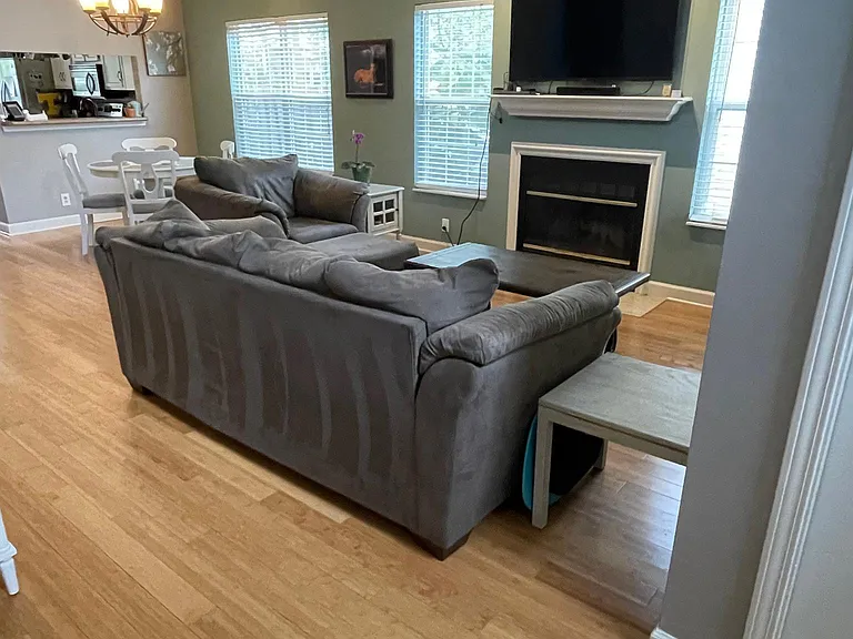 707 Hayling Ct — Photo 4