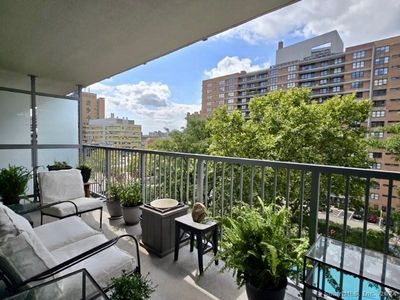 100 York Street #7A, New Haven, CT, 06511
