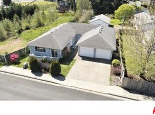 785 Ransom Ave, Brookings, OR