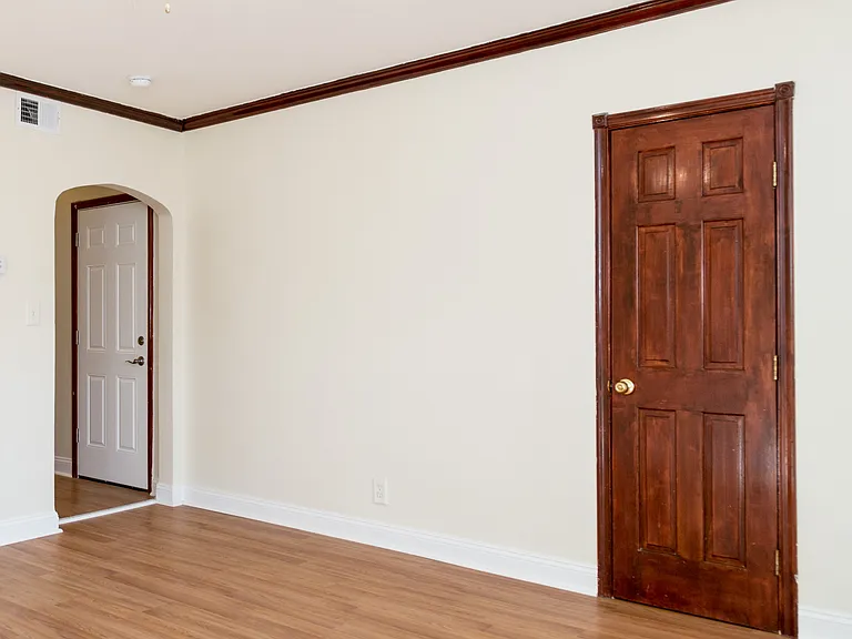 1715 Capitol Ave NE #3 — Photo 5