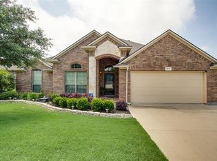 913 Regency Ct, Denton, TX 76210