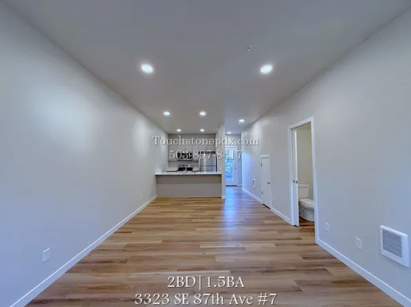 2025-STONE, 3323 SE 87th Ave #7, Portland, OR 97266