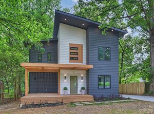 1608 Chippendale Rd, Charlotte, NC 28205