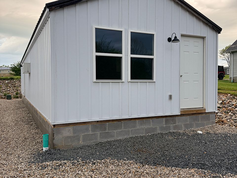 1st image of 186 Cottonwood Ln