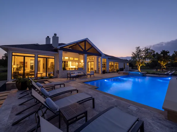 108 Council Oak Ct, Spicewood, TX 78669