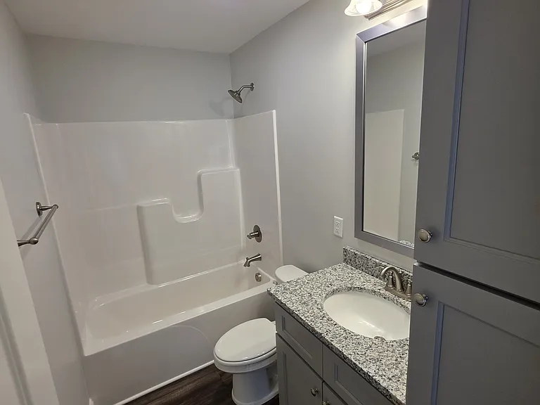 318 Fox St — Photo 12