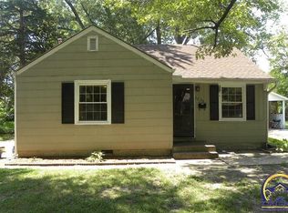 2225 SW Plass Ave, Topeka, KS 66611