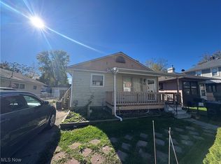 244 13th St, Elyria, OH 44035