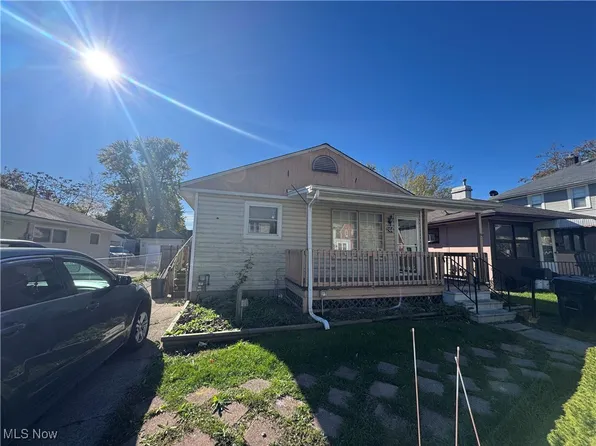 244 13th St, Elyria, OH 44035